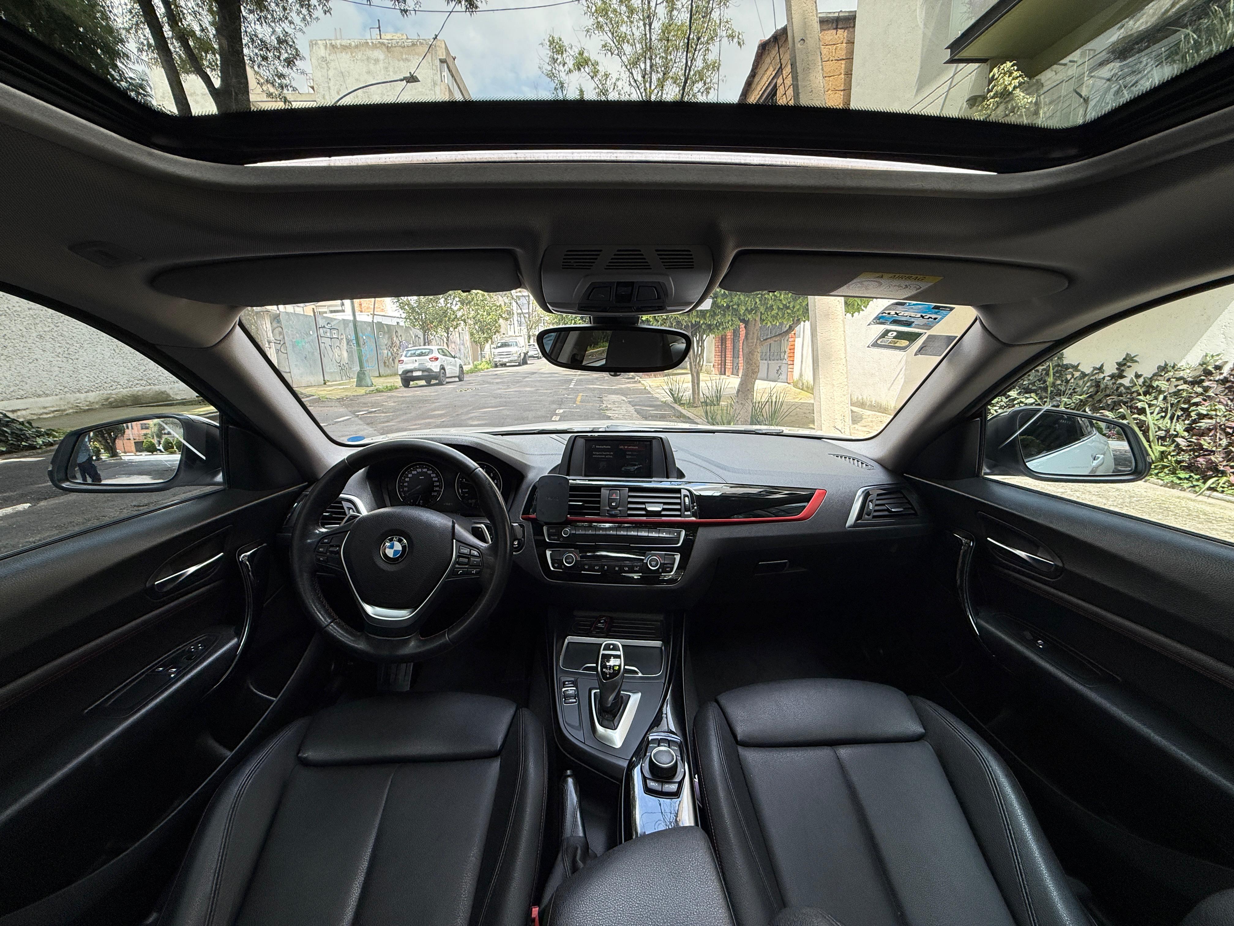 BMW  SERIE 2 220iA SPORT LINE 2018