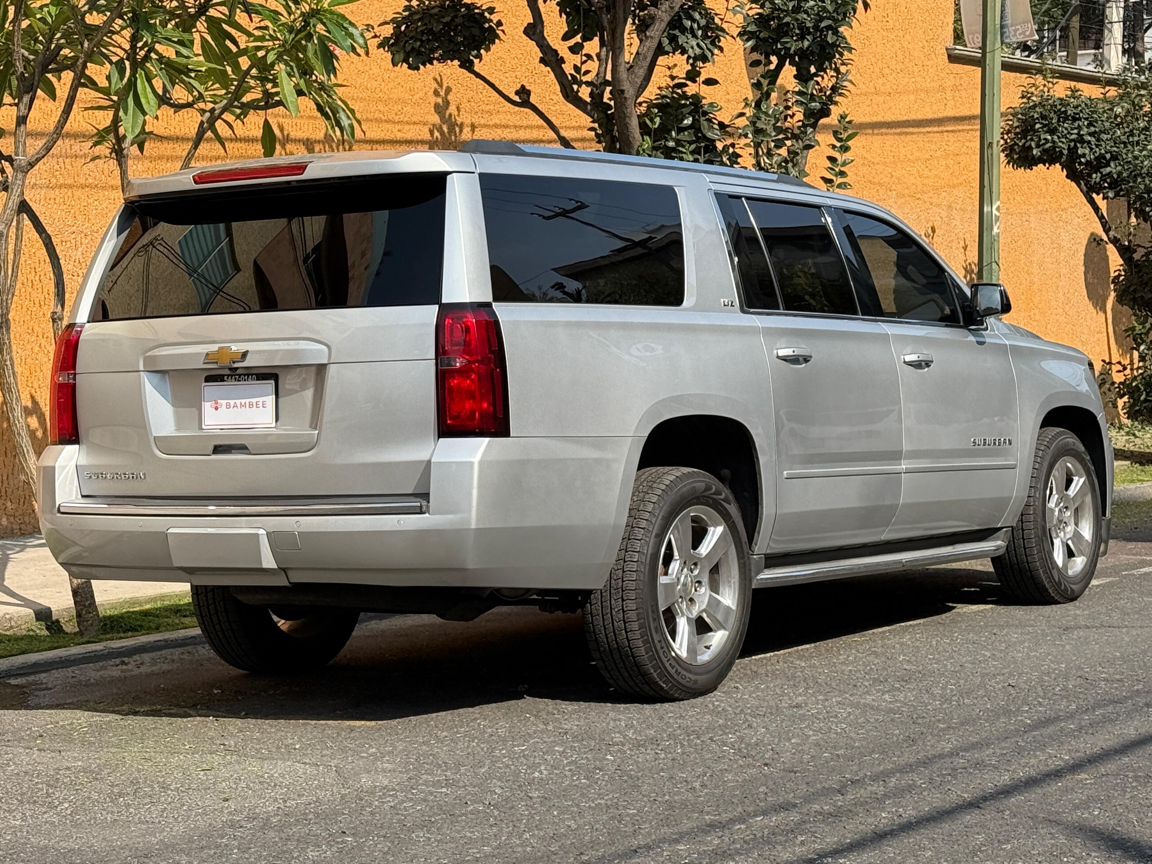 Chevrolet  SUBURBAN D 2015