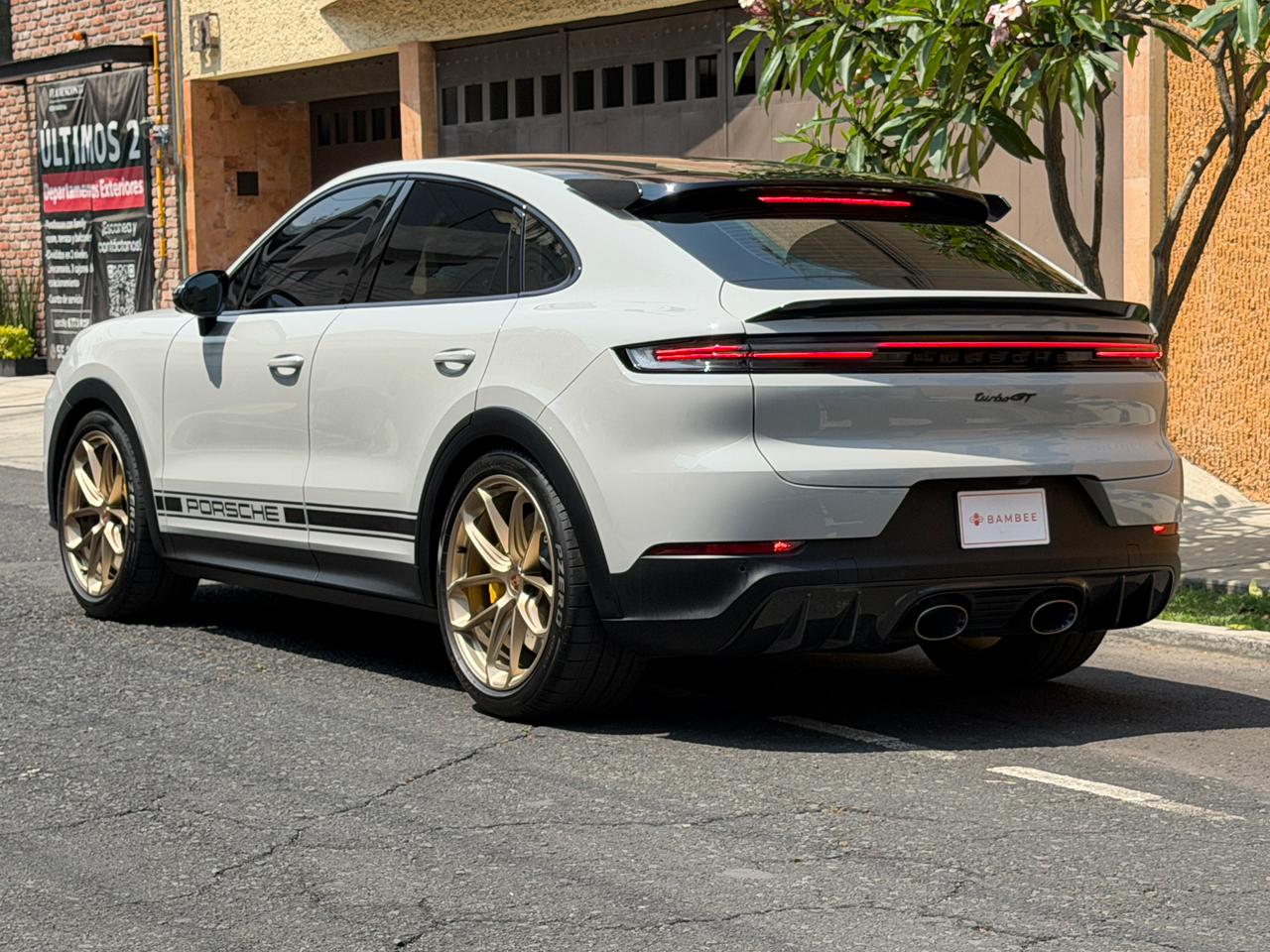 Porsche  CAYENNE TURBO GT  2025