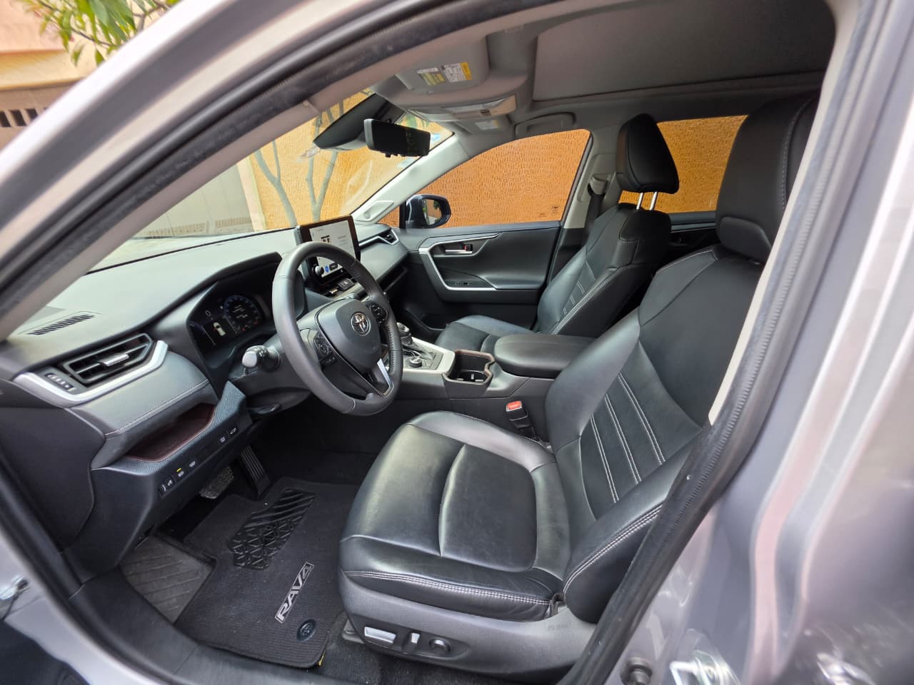 Toyota  RAV4 AWD LIMITED HEV 2023