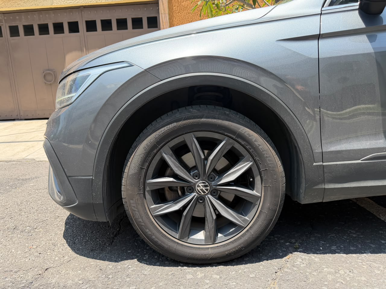 Volkswagen  TIGUAN COMFORTLINE 2022