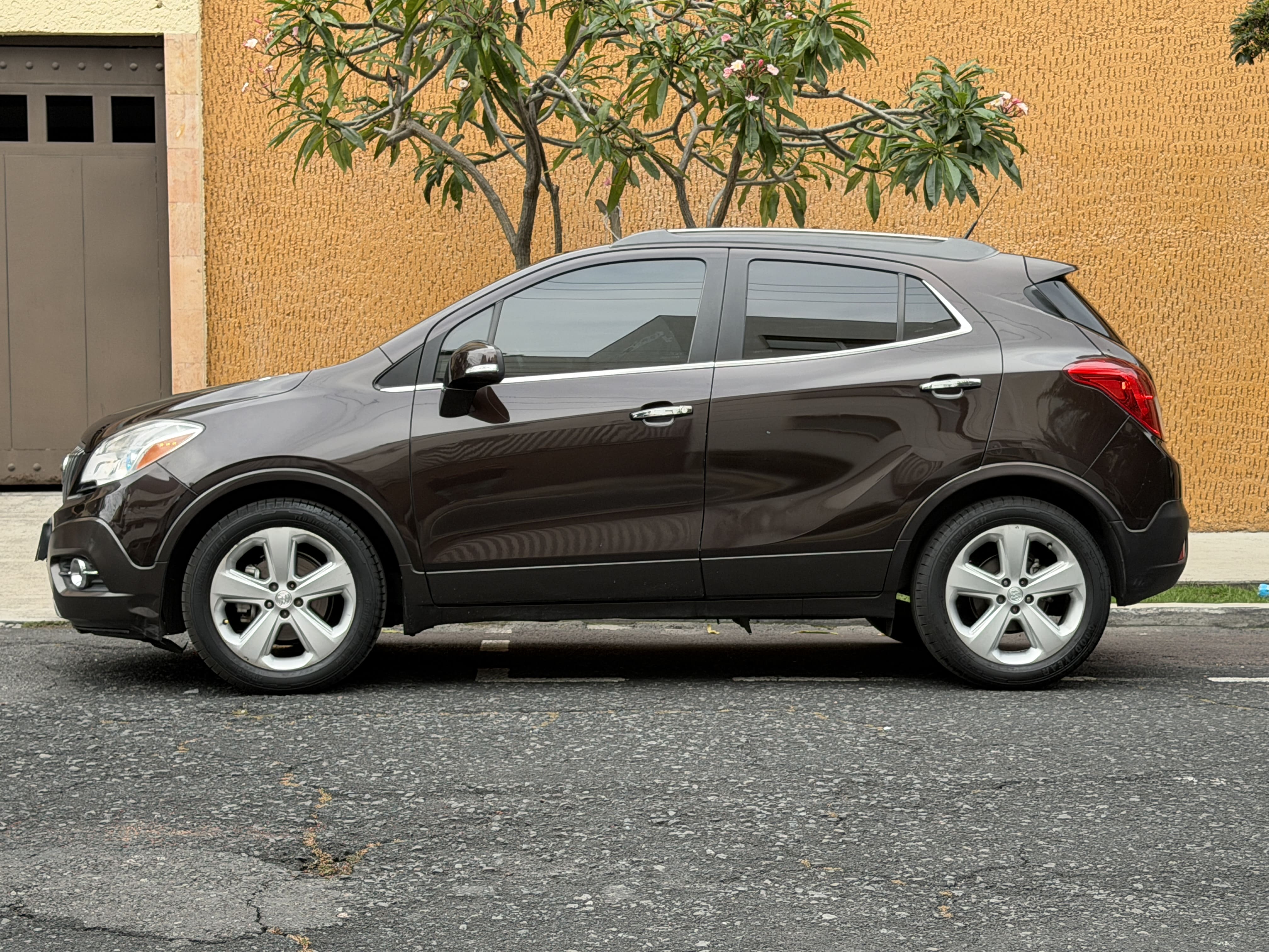 Buick  ENCORE PREMIUM 2016